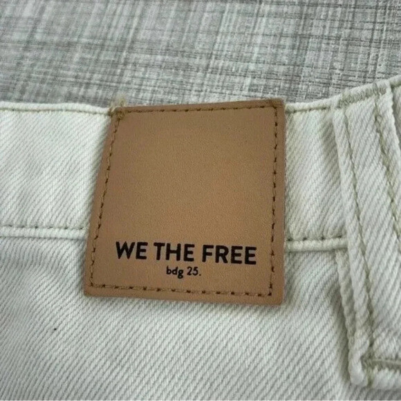 We The free People Womens Size 26 mini jean skirt raw hem 2514 - Picture 3 of 9